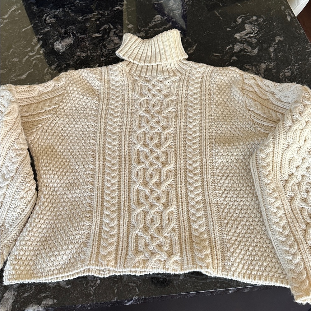 Paul James 100% Wool Cable Knit Women’s Sweater Cream Turtleneck L
